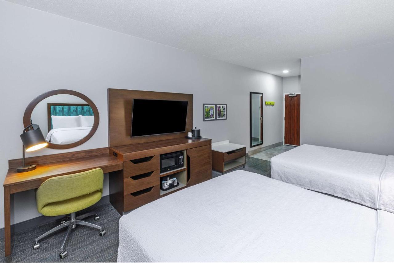 Hampton Inn & Suites Tulsa-Woodland Hills Dış mekan fotoğraf